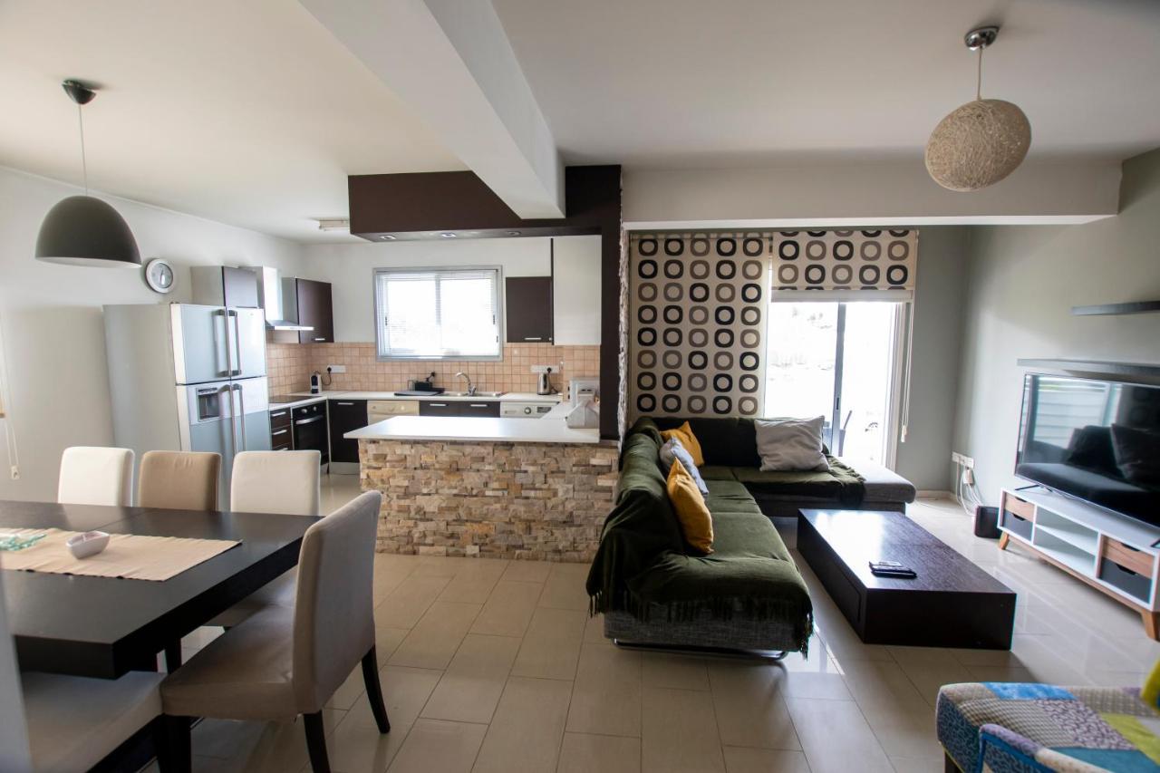 Glabur Stays - The Executive 2 Bdr - Nicosia City, Free Parking & Wifi, Welcomes You!!! المظهر الخارجي الصورة